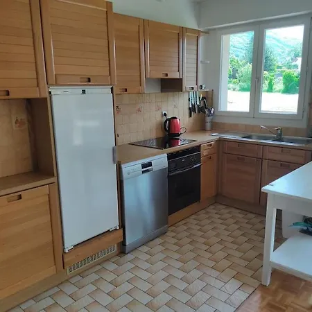 Apartment Bel Au Calme A 5 Minutes Du Village Menthon-Saint-Bernard